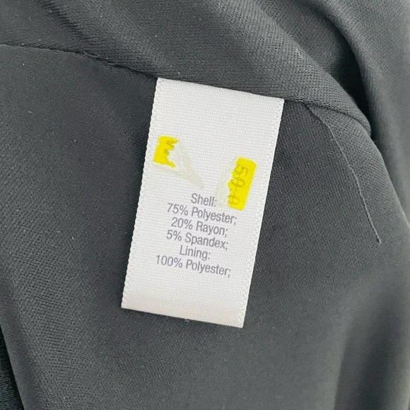 Jennifer Lopez Zipper Front Black Skirt - Picture 4 of 4